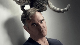 Cântărețul Morrissey îi critică public pe Donald Trump și Hillary Clinton