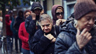 Sărăcia, soră cu 85% dintre români