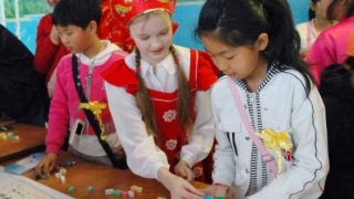 Chinezii ar putea deveni al doilea cel mai mare grup etnic din Rusia