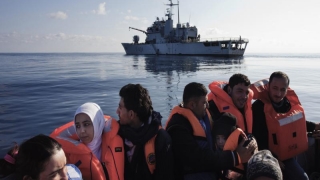 Circa 700 de imigranți salvați din Mediterană