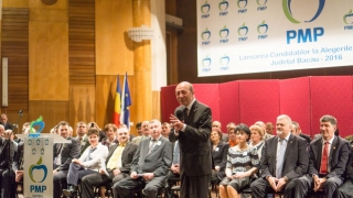 Cum a devenit partidul lui Băsescu a treia forţă în Camera Deputaților