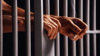 Deţinuţii pot „cumpăra“ zile libere contra remuneraţiei