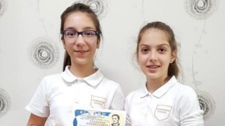 Două eleve din Constanța, premiate la Concursul „Ștefan Procopiu“