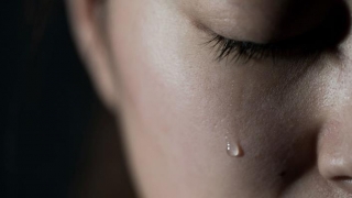 Ce dureri vindecă lacrimile