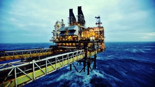 Continuă sau nu aventura OMV - Exxon în Marea Neagră?