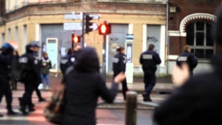 Franţa: Evacuare masivă după descoperirea unei mașini cu cinci butelii de gaz