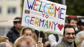 Germania a pierdut urma a 130.000 de migranţi înregistraţi
