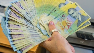 Gest rar! O constănțeancă a predat Poliției o sumă de bani găsită pe stradă