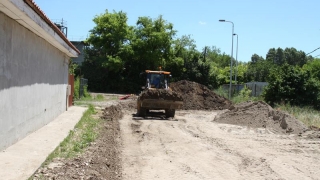 Gluma săptămânii: Primăria Constanța vrea să asfalteze în Baba Novac!