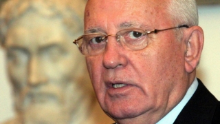 Gorbaciov către SUA: „Vă exportați democraţia ca pe pliculețele de cafea“