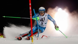 Henrik Kristoffersen s-a impus în slalomul nocturn de la Schladming