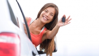 9 sfaturi MEGA utile pentru şoferii începători!