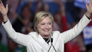Hillary Clinton a acceptat nominalizarea democrată la alegerile prezidenţiale