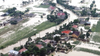 27 de morți și 8 persoane dispărute în urma inundațiilor dintr-o provincie chinezească
