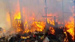 Incendii în tabăra de refugiați de la Calais