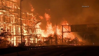 Incendiu la Los Angeles