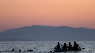 Înecaţi lângă Lesbos după ce o barcă cu refugiați s-a scufundat