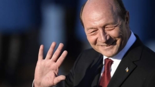 Înștiințare de învinuire pentru Băsescu; mascați și cătușe pentru ceilalți