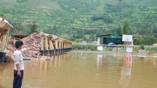 Inundațiile din Peru au ucis 72 de oameni