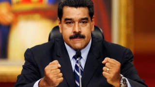 În Venezuela se rescrie Constituţia cu forţa... armată! Maduro, un dictator în devenire