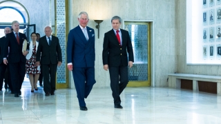 Întâlnire la Guvern între Dacian Cioloş şi Prinţul Charles