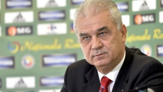 Iordănescu nu vrea să joace la Cluj