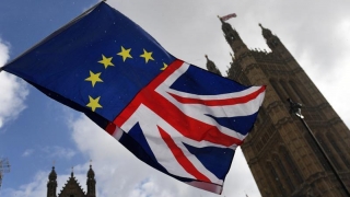 CJUE: Decizia M. Britanii de a revoca Brexit-ul este o opţiune „suverană”