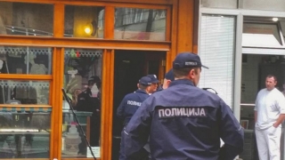 Kamikaze într-o patiserie din Belgrad