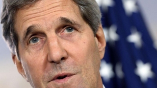 Kerry încurajează reformele anticorupţie în Albania