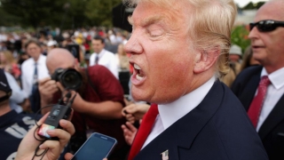 Leon Panetta crede că Donald Trump nu este calificat să devină preşedintele SUA