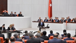 Liber la ridicarea imunităţii parlamentarilor turci