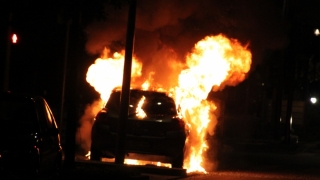 Mașini incendiate în apropiere de Bruxelles