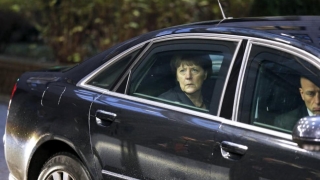 Merkel și-ar dori o mașină fără șofer la bătrânețe