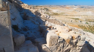 Misterios dolmen vechi de peste 4.000 de ani, descoperit în Galileea