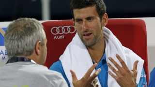 Novak Djokovic suferă de conjunctivită