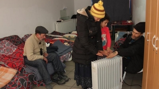 Oamenii străzii din Constanța, duşi la adăpostul de iarnă