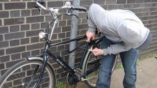 „Colecționarii“ de biciclete furate, după gratii