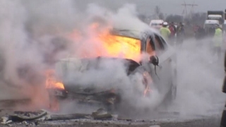 O mașină din Tuzla a fost cuprinsă de flăcări!