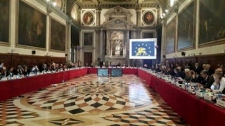 Comisia specială pentru legile Justiției a respins sesizarea Comisiei de la Veneția