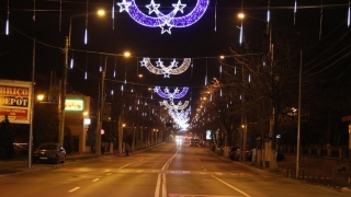 Pe ce străzi din Constanța trec luminile de Sărbători