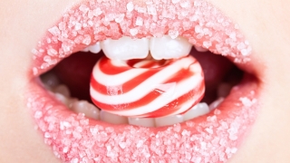 Pericolul zahărului adăugat în alimentele sărate! Ştiaţi asta?