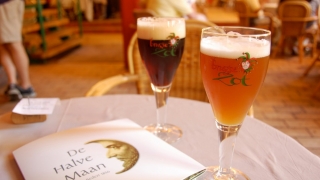 Pe sub vechiul Bruges trece o conductă de bere - o inovaţie extraordinară