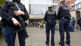 Poliția caută patru militanţi SI care pregăteau un atac în Germania