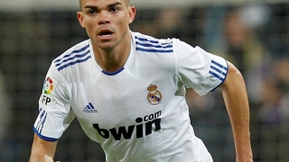 PSG şi Manchester City, interesate de transferul lui Pepe