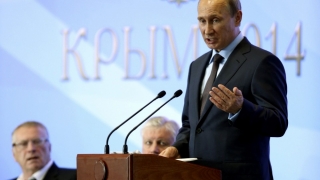 Putin, în vizită în Crimeea, pe fondul escaladării tensiunilor cu Ucraina