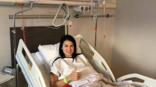 Cristina Neagu, cu zâmbetul pe buze după operaţia la genunchi