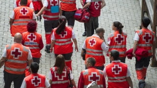 Crucea Roşie suspendă operaţiunile într-o provincie afgană, după răpirea a cinci angajaţi