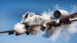 SI susţine că a doborât un avion militar american în Siria