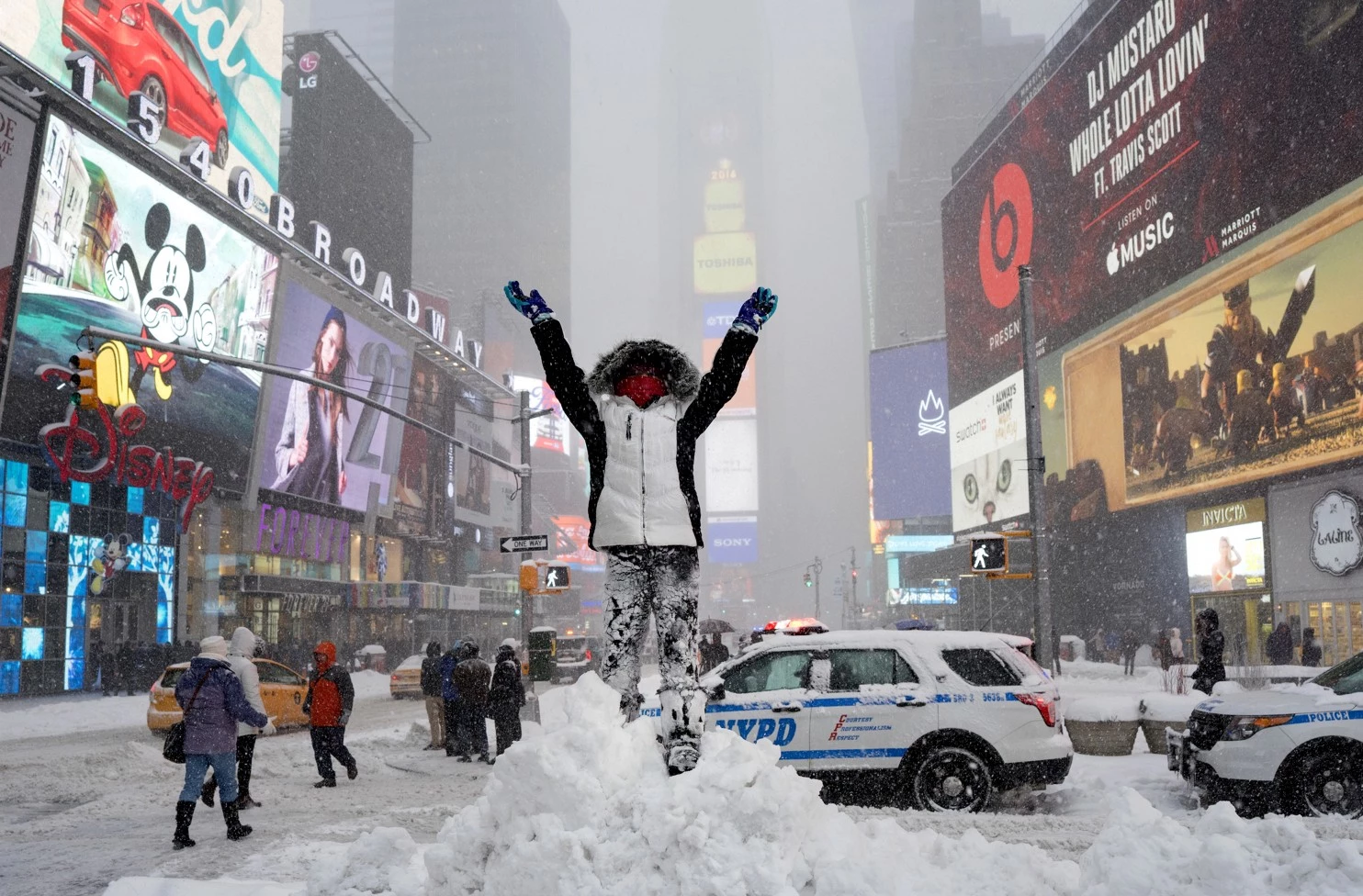„Snowzilla“ a anulat spectacolele de pe Broadway