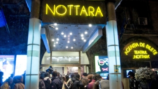 Teatrul Nottara a jucat pentru publicul de pe trotuar